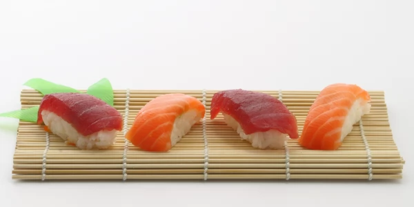 Сашими - традиционное японское блюдо